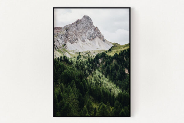 Постер горы